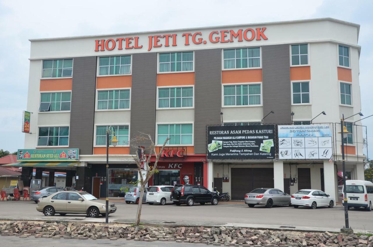 Hotel Jeti Tg Gemok Padang Endau Exterior foto
